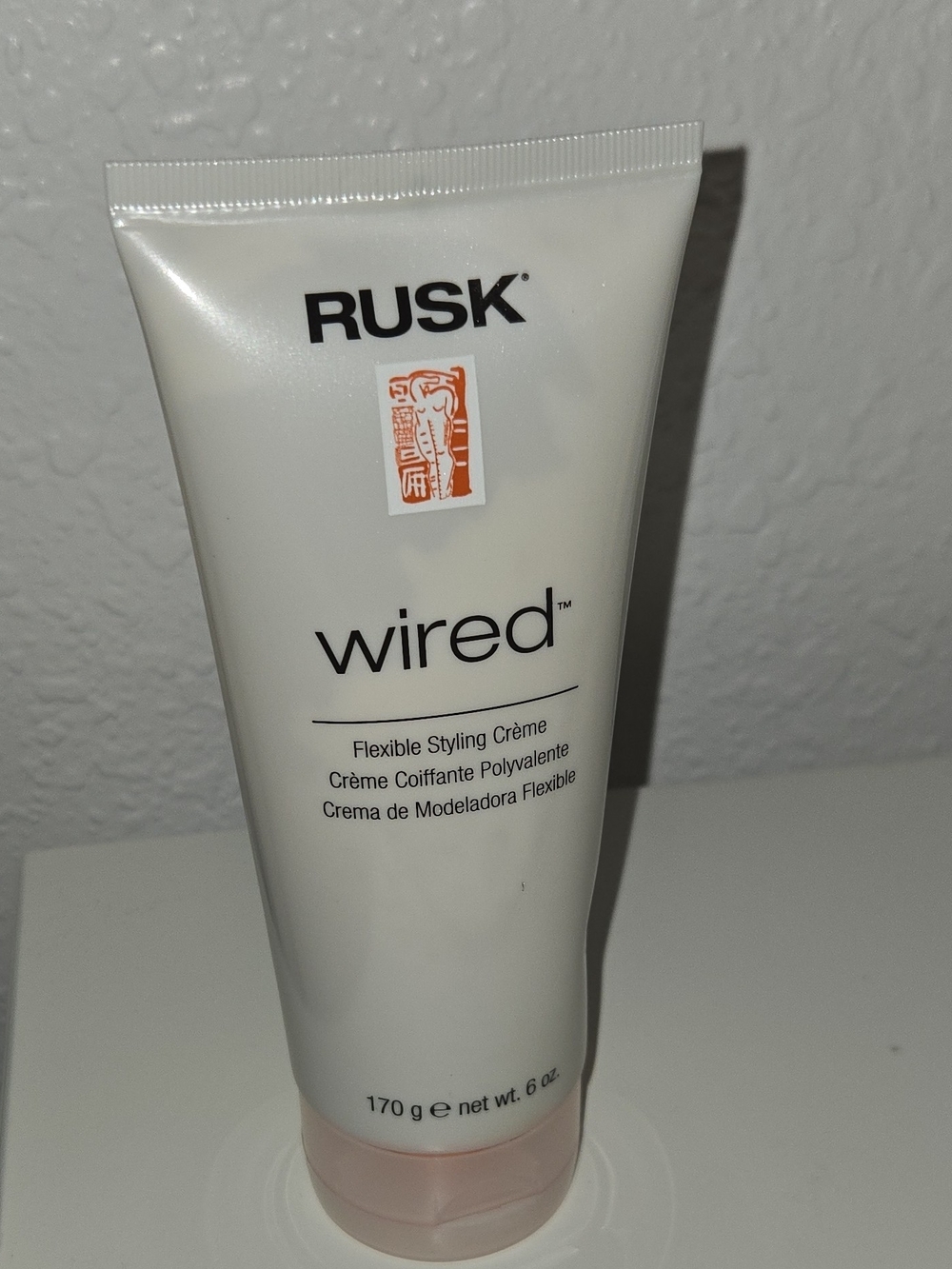 RUSK Wired Flexible Styling Crème — White